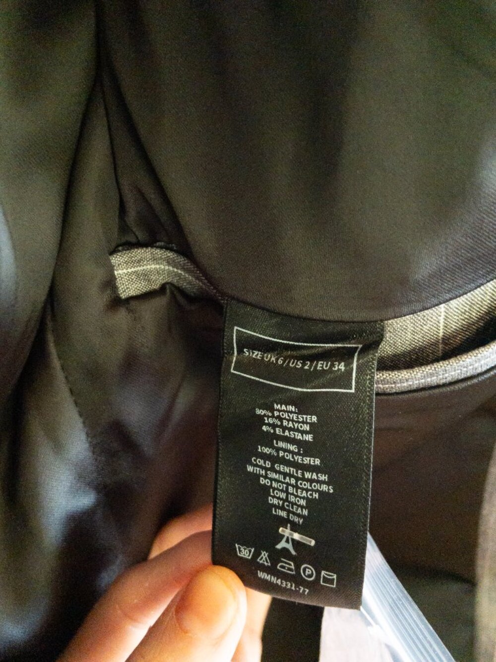 Manière de Voir Delphine Pinstripe Wrap Tie Blazer Black US 2 - Picture 8 of 9
